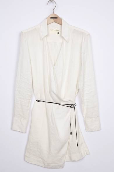 <strong>rag & bone｜ラグ&ボーン/ジーンの期間限定ストアが伊勢丹新宿に登場</strong>　Wrap Dress White Linen 3万5640円