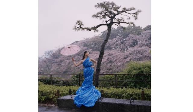 <strong>ART｜日本で活動するフランス人写真家ヴァネッサ・フランクリンによる個展『Bleu』</strong>　Risa Tokyo, March 2013 C-type print 60 x 60cm 