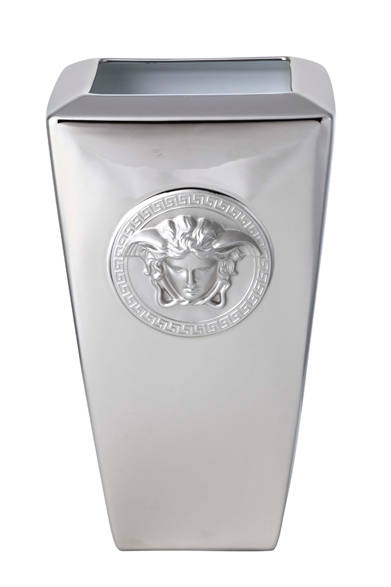 <strong>VERSACE｜ポップアップストア、大阪で2店舗連続オープン</strong>　Medusa Vase 32cm 10万円
