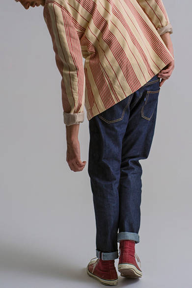 Levi's® Made & Crafted™<br /><br />  <strong>2014年春夏の新作、 その魅力と着こなし</strong><br /><br />リーバイス® メイド アンド クラフテッド™ http://levismadeandcrafted.com/<br /><br />  問い合わせ｜リーバイス® ダブルエックス<br /> Tel. 03-6418-5501<br /> （9:30～18:00｜土・日曜休）