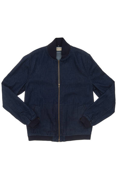 Levi's® Made & Crafted™<br /><br />  <strong>2014年春夏の新作、 その魅力と着こなし</strong><br /><br />先に紹介したスエードブルゾンと同じ型のデニムブルゾン。インナーはシャツ、Tシャツ、ポロシャツ、どれを合わせても問題なし。この春最も活躍してくれるアウターがこれだ。 ［17107-0004］3万2000円<br /> ※税抜き価格 <br /><br />  リーバイス® メイド アンド クラフテッド™ http://levismadeandcrafted.com/<br /><br />  問い合わせ｜リーバイス® ダブルエックス<br /> Tel. 03-6418-5501<br /> （9:30～18:00｜土・日曜休）