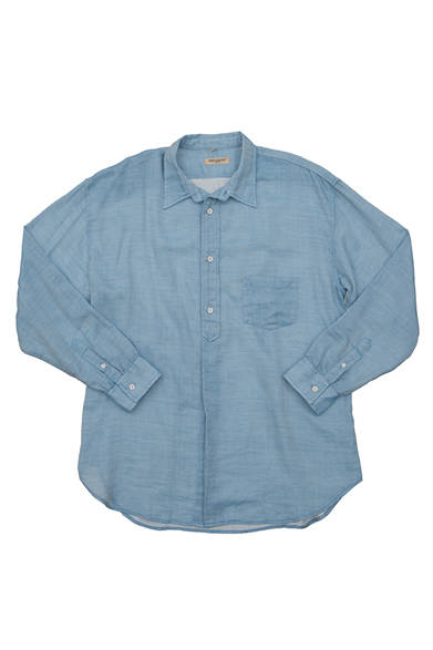 Levi's® Made & Crafted™<br /><br />  <strong>2014年春夏の新作、 その魅力と着こなし</strong><br /><br />海を感じさせる清涼な色合いと、ゆったりとしたシルエットでリラックスした雰囲気を醸し出すシャツ。ガーゼのような質感も実に心地いい。 ［16118-0002］2万円  <br /> ※税抜き価格 <br /><br />  リーバイス® メイド アンド クラフテッド™ http://levismadeandcrafted.com/<br /><br />  問い合わせ｜リーバイス® ダブルエックス<br /> Tel. 03-6418-5501<br /> （9:30～18:00｜土・日曜休）