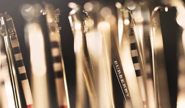 <strong>BURBERRY｜バーバリー</strong>　アイウェア「トレンチ・コレクション」