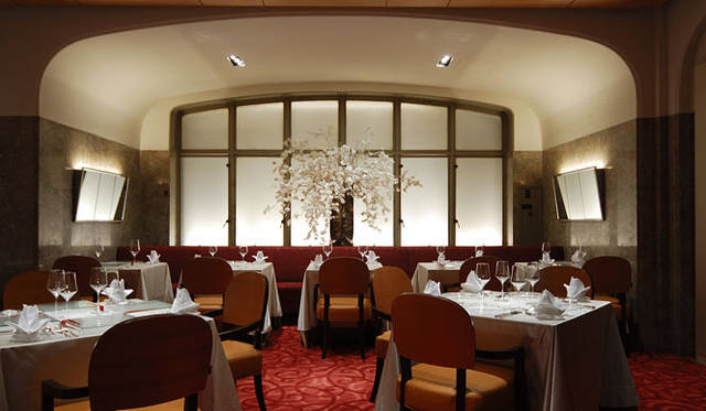 <strong>モダンクラシック・フレンチ「レストラン ロゼット」</strong>　センチュリーコート丸の内