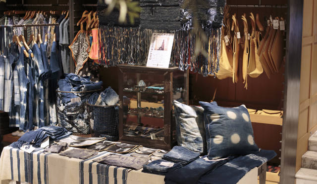 1F MENS FLOOR（Wear, Goods, Watch, Shop in Shop, Journal Standard TRISECT, etc…）