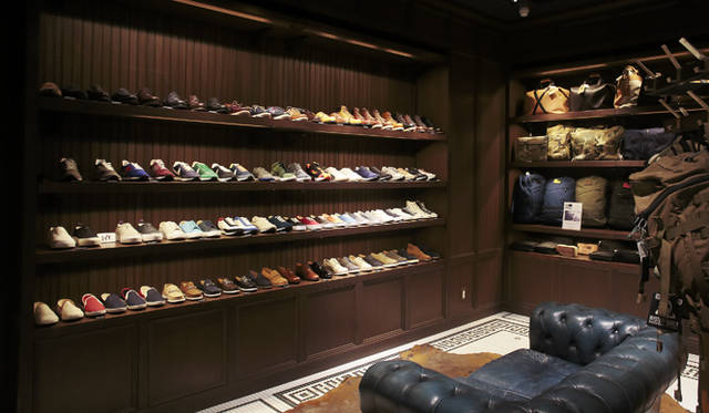 B1F MENS FLOOR（Wear, Goods, Shop in Shop, J.S.Homestead, etc…）