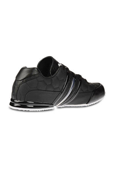 <strong>Y-3｜ワイスリー</strong>　「2014 FIFA World Cup Brazil™（2014 FIFAワールドカップブラジル）」限定カプセルコレクション<br />「HONJA LOW（ホンジャ ロー）」