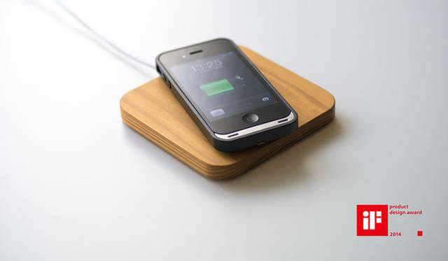 <strong>Bsize｜ビーサイズ</strong>　ワイヤレス充電器「REST（レスト）」