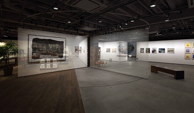 今回の空間は多彩であり多様性があり多視点でもある。ディスカッションを重ねて辿り着いたのは、建築的な方法論に縛られない実に自由なレイアウトだった