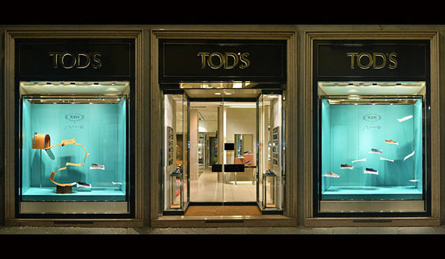 <strong>TOD’S｜トッズ</strong>　ミラノスピガ本店 ウィンドウディスプレイ