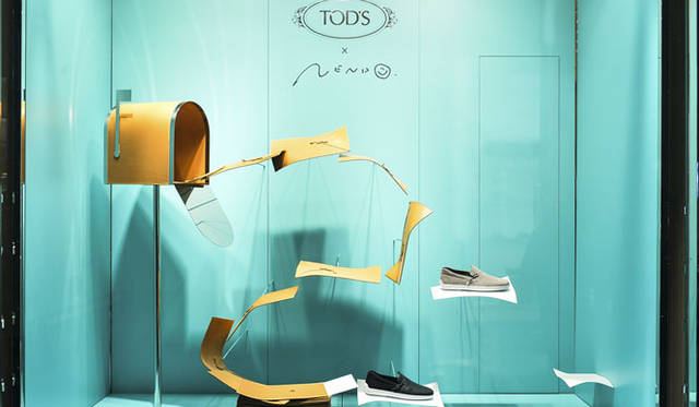 <strong>TOD’S｜トッズ</strong>　ミラノスピガ本店 ウィンドウディスプレイ
