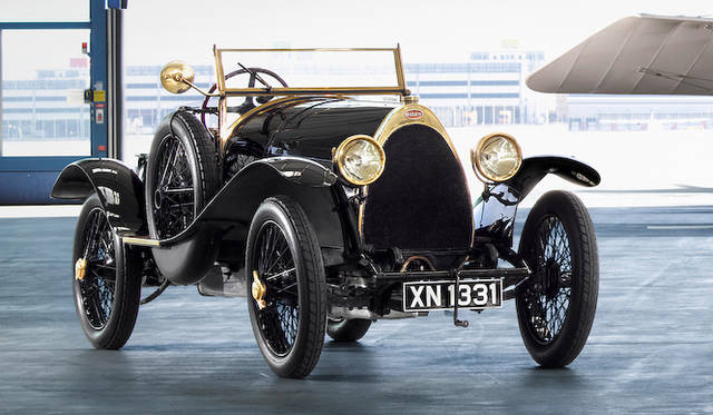 飛行機で初めて地中海縦断を果たし、第一次世界大戦のエースパイロットでもあるフランスの英雄、ローラン・ギャロスの愛車。7台しか製造されず、3台しか現存しないタイプ18のうちの1台でもある