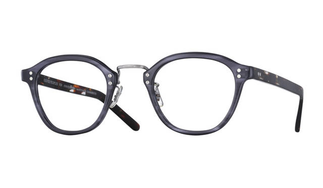 「OPMT-3」Clear Grey<br />フロント、テンプルともにBIO PLASTIC 5万4000円