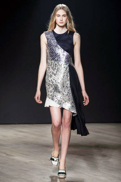 <strong>Mary Katrantzou