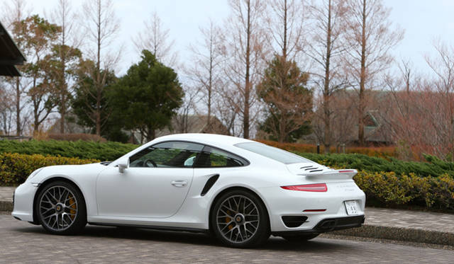 23_porsche_turbo_s_991
