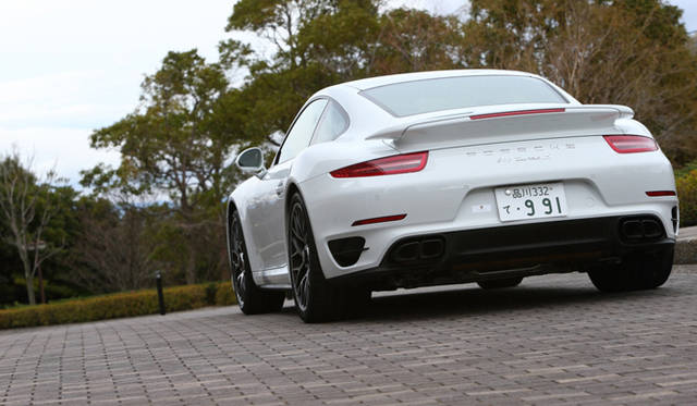 25_porsche_turbo_s_991