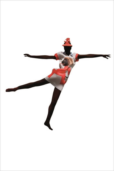 <strong>PLEATS PLEASE ISSEY MIYAKE