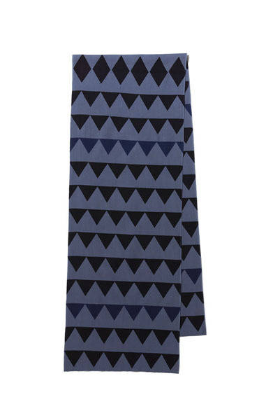 <strong>KAMAWANU｜かまわぬ</strong>　新ブランド 「BY KAMAWANU」<br />スカーフコレクション「Triangle」