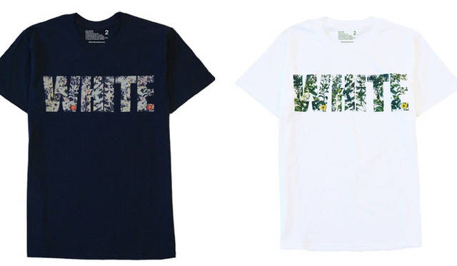 <strong>White Mountaineering｜ホワイトマウンテニアリング</strong>　ショップ移転オープン記念限定Tシャツ（白、ネイビー）各5940円