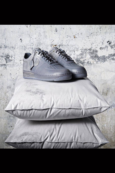 「ナイキ エア フォース 1 LOW」2万3760円