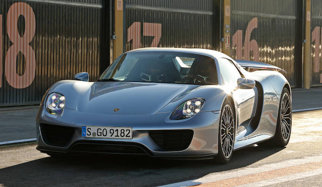 porsche_918_spyder_010