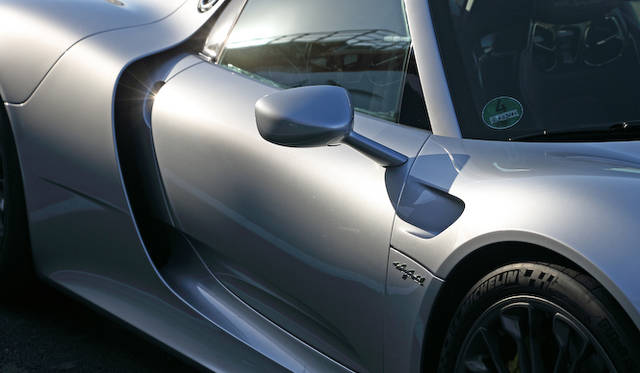 porsche_918_spyder_034