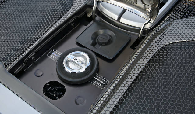 porsche_918_spyder_046