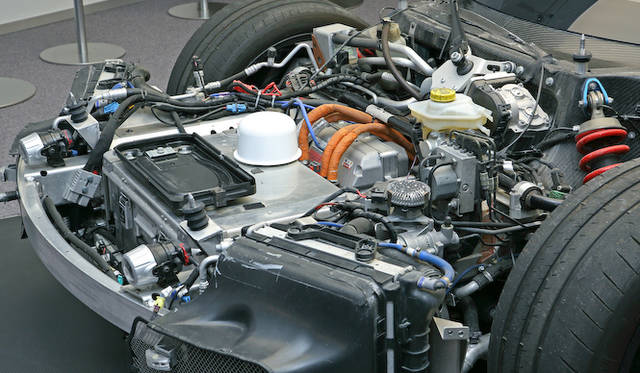 porsche_918_spyder_078