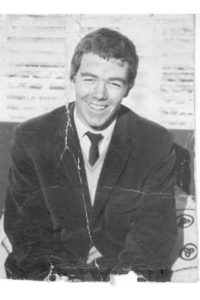 オードリー・マクローンの父であり、フランクとアイリーンの息子、バリー。ブランドの人気モデル「BARRY」は彼の名前に由来している