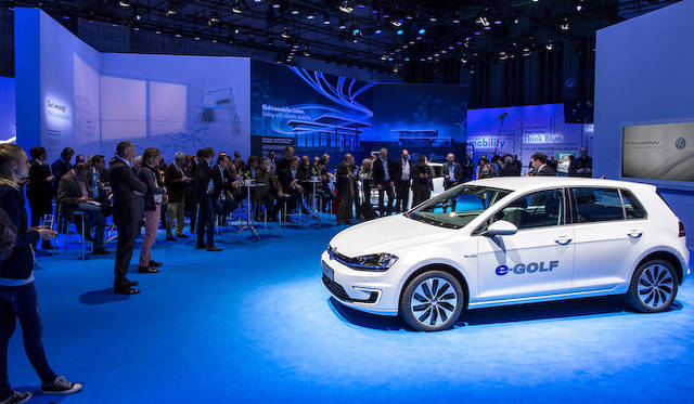 ドイツ・ベルリンのテンペルホフを舞台に、3月8～21日まで2週間にわたり「electrified!」というイベントがおこなわれた