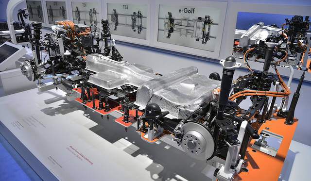 「eゴルフ」のパワートレーン。MQBプラットフォーム上に載せられる