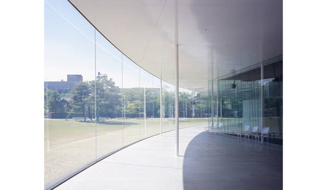 「金沢21世紀美術館」<br />撮影：中道淳／ナカサアンドパートナーズ　写真提供：金沢21世紀美術館