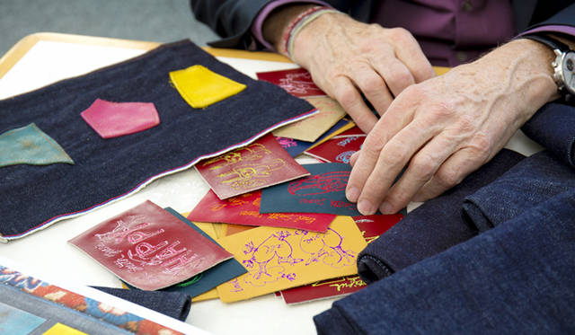 ロンドンを拠点とするアーティスト、ナオミ・アヴセックによる刺繍をほどこしたレザーパッチ。15種類の絵柄×3色で、すべて一点モノ