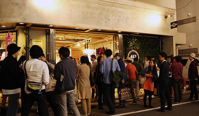 ショップで行われたイベントはご覧の通りの盛況