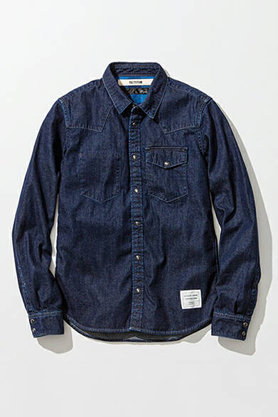 <strong><strong>AMERICAN RAG CIE｜アメリカンラグ シー</strong>　「ファクトタム」×「マージン」コラボアイテム限定発売</strong><br /><br />ワンウォッシュデニムシャツ 2万5920円（税込）