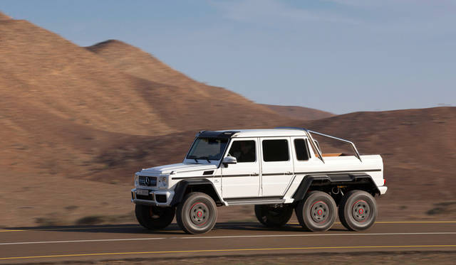 amg_g63_mercedes_benz_6wd_11
