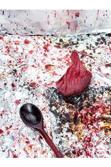 <strong>ART｜代官山 蔦屋書店にてアヤ・ブラケットの写真展「Soiled」開催</strong>　