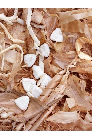 <strong>ART｜代官山 蔦屋書店にてアヤ・ブラケットの写真展「Soiled」開催</strong>　