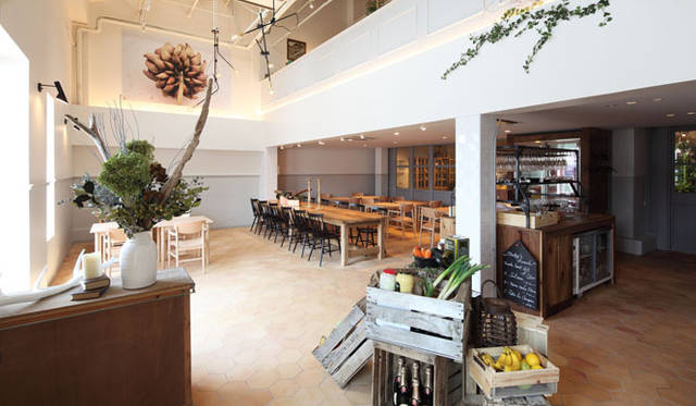 <strong>ACTUS｜アクタス</strong>　ライフスタイルストア「SLOWHOUSE」