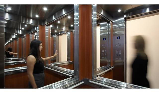 <strong>ART｜金沢21世紀美術館で『レアンドロ・エルリッヒ－ありきたりの？』</strong>　《エレベーターの迷路》 2011courtesy of Sean Kelly Galleryand Art Front Gallery© Leandro Erlich Studio