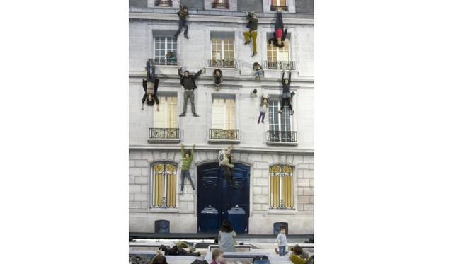 <strong>ART｜金沢21世紀美術館で『レアンドロ・エルリッヒ－ありきたりの？』</strong>　《住宅Ⅰ》 2004Courtesy of Leandro Erlich Studio