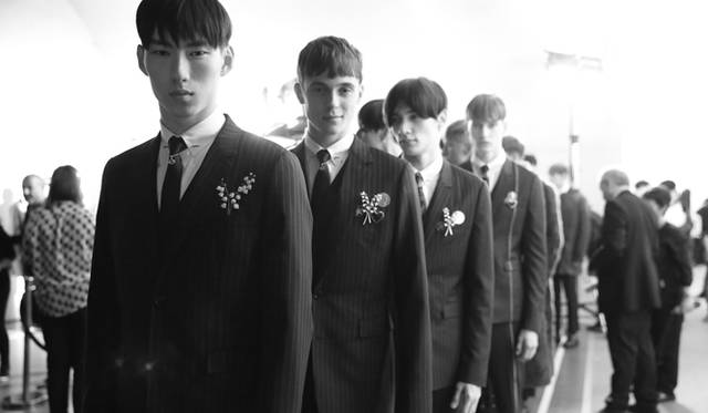 <strong>DIOR HOMME｜上海にてランウェイショーを開催</strong>　バックステージ