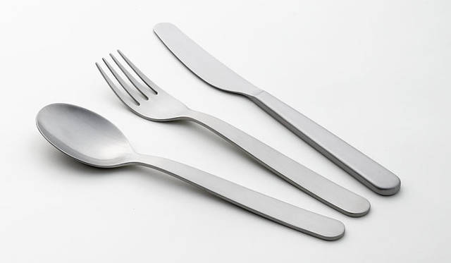 新テーブルウェア「Common」　カトラリーは500円～