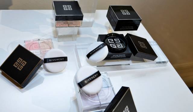 <br />新製品「プリズム・リーブル・プルミエール」が加わった新生「プリズム・リーブル」シリーズ