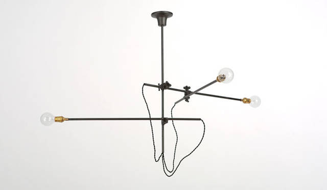<strong>THE CONRAN SHOP｜ザ・コンランショップ</strong>　WORKSTEAD INDUSTRIAL CHANDELIER（W762×D762×H914-1575mm）34万5600円（税込）