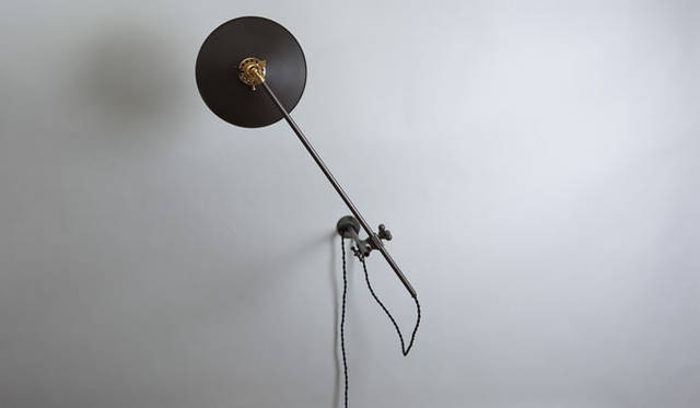 <strong>THE CONRAN SHOP｜ザ・コンランショップ</strong>　WORKSTEAD WALL LAMP（固定式アームL457mm＋接続アームL610mm）10万2600円（税込）