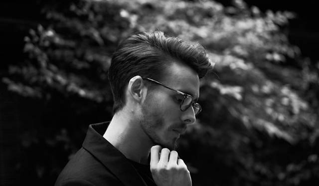 <strong>Continuer｜コンティニュエ</strong>　「YELLOWS PLUS」 着用モデルは「ANDY」