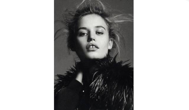 <strong>FENDI｜フェンディとアイコニックな女性たちがチャリティオークション開催中</strong>　ジョージア・メイ・ジャガー