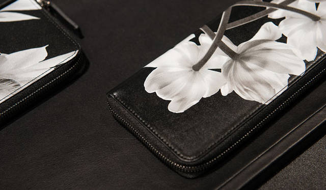 革小物は2万6000円～6万3000円