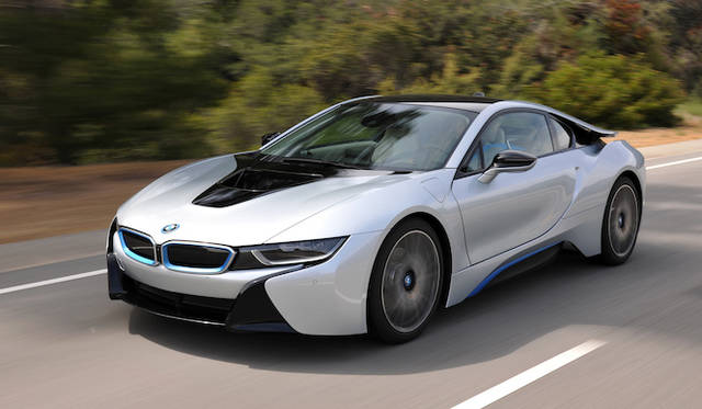 ピュアスポーツと呼ぶにふさわしいスペックをそなえたプラグインハイブリッドスポーツカー「BMW i8」